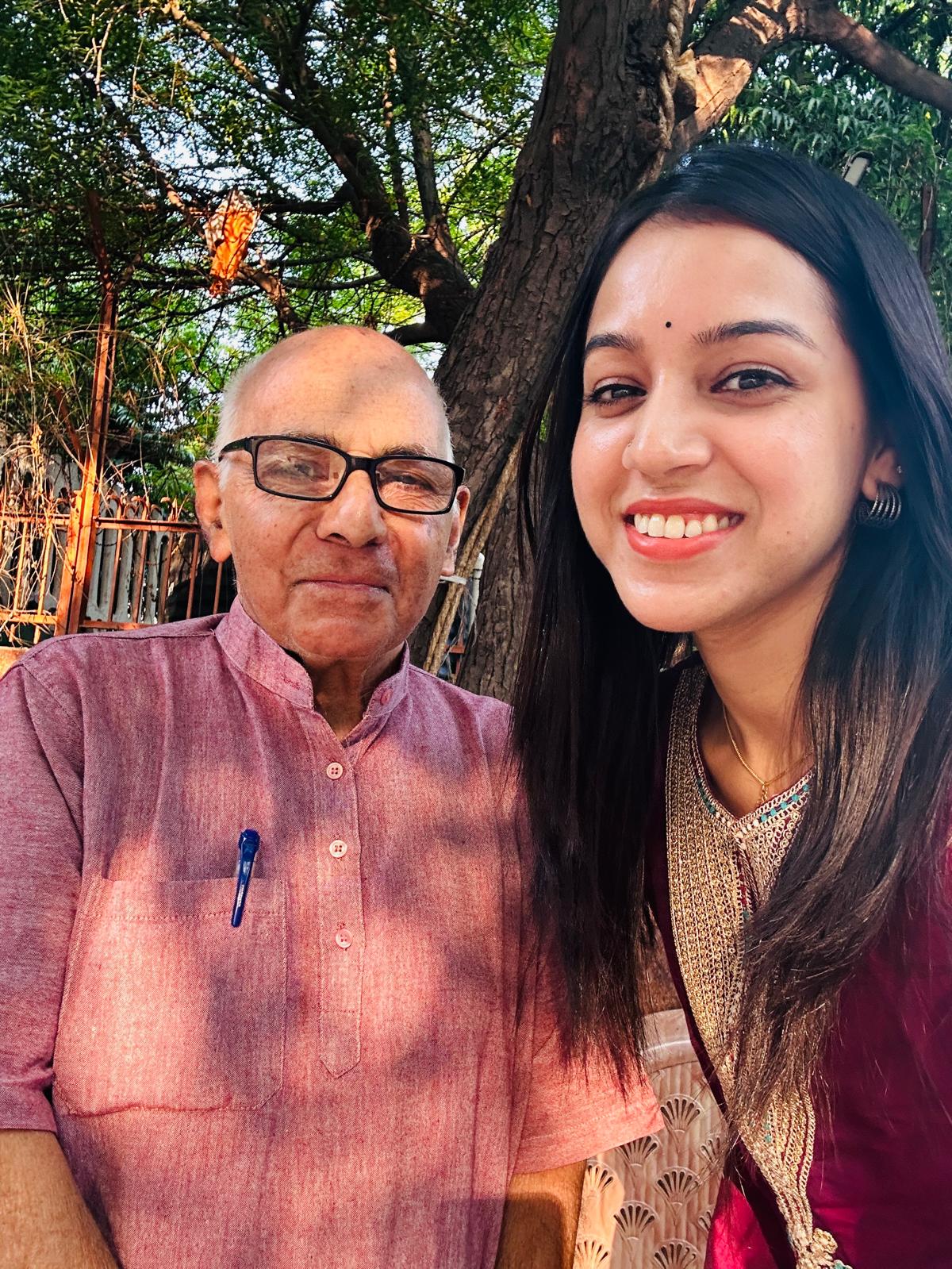 Nituparna Dey with Prof. Gupta at Gyandeep Apartments.